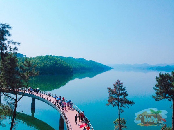 Hồ Kẻ Gỗ - là điểm đến thu hút khách du lịch của Hà Tĩnh