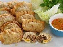 Bánh gối - món ngon mùa thu Hà Nội
