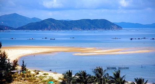 Bãi biển Thiên Cầm Hà Tĩnh
