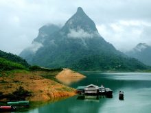 Núi Pắc Tạ - Tuyên Quang